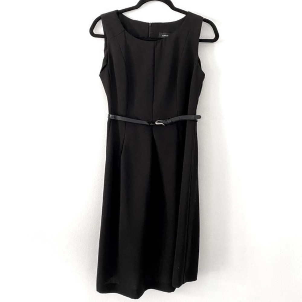 R&M Richards little black work/school/internship dress size 6